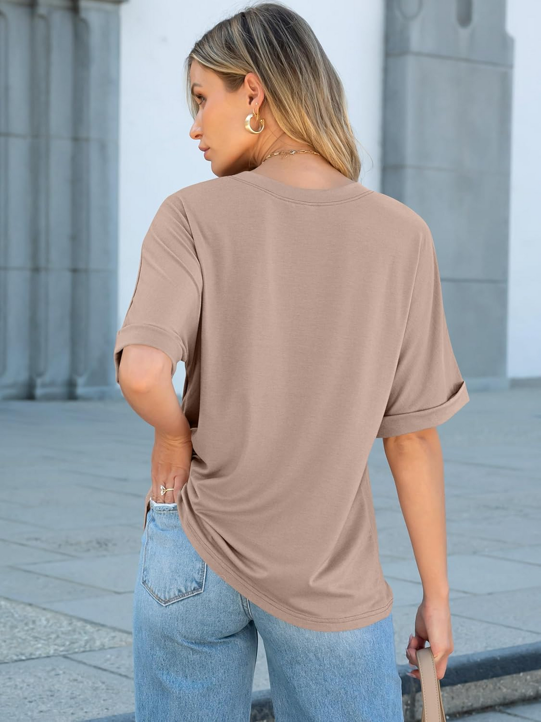 ANRABESS Oversized T Shirts for Women Short Sleeve Crewneck Basic Tee Loose Casual Summer Top with Pocket