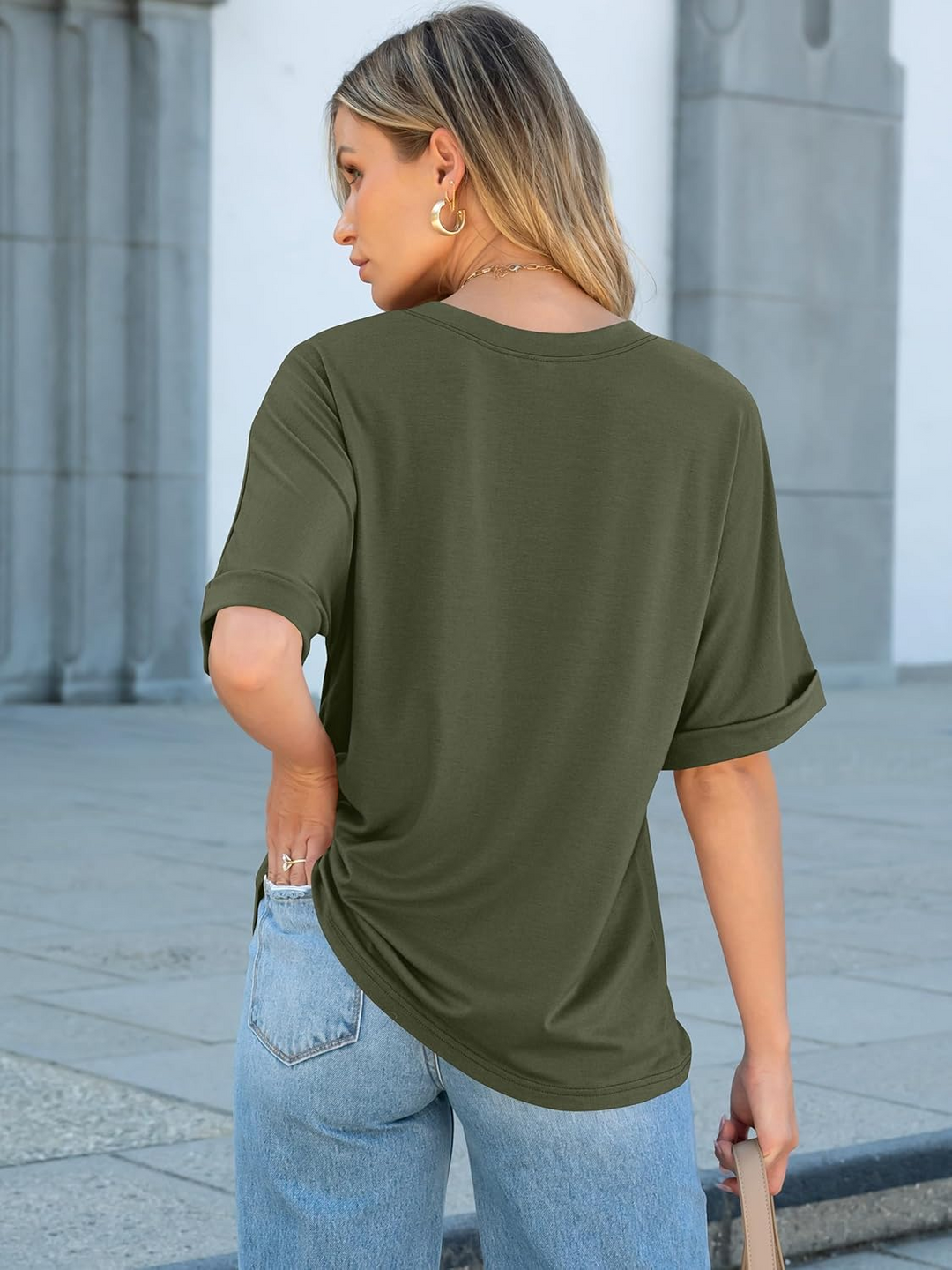 ANRABESS Oversized T Shirts for Women Short Sleeve Crewneck Basic Tee Loose Casual Summer Top with Pocket