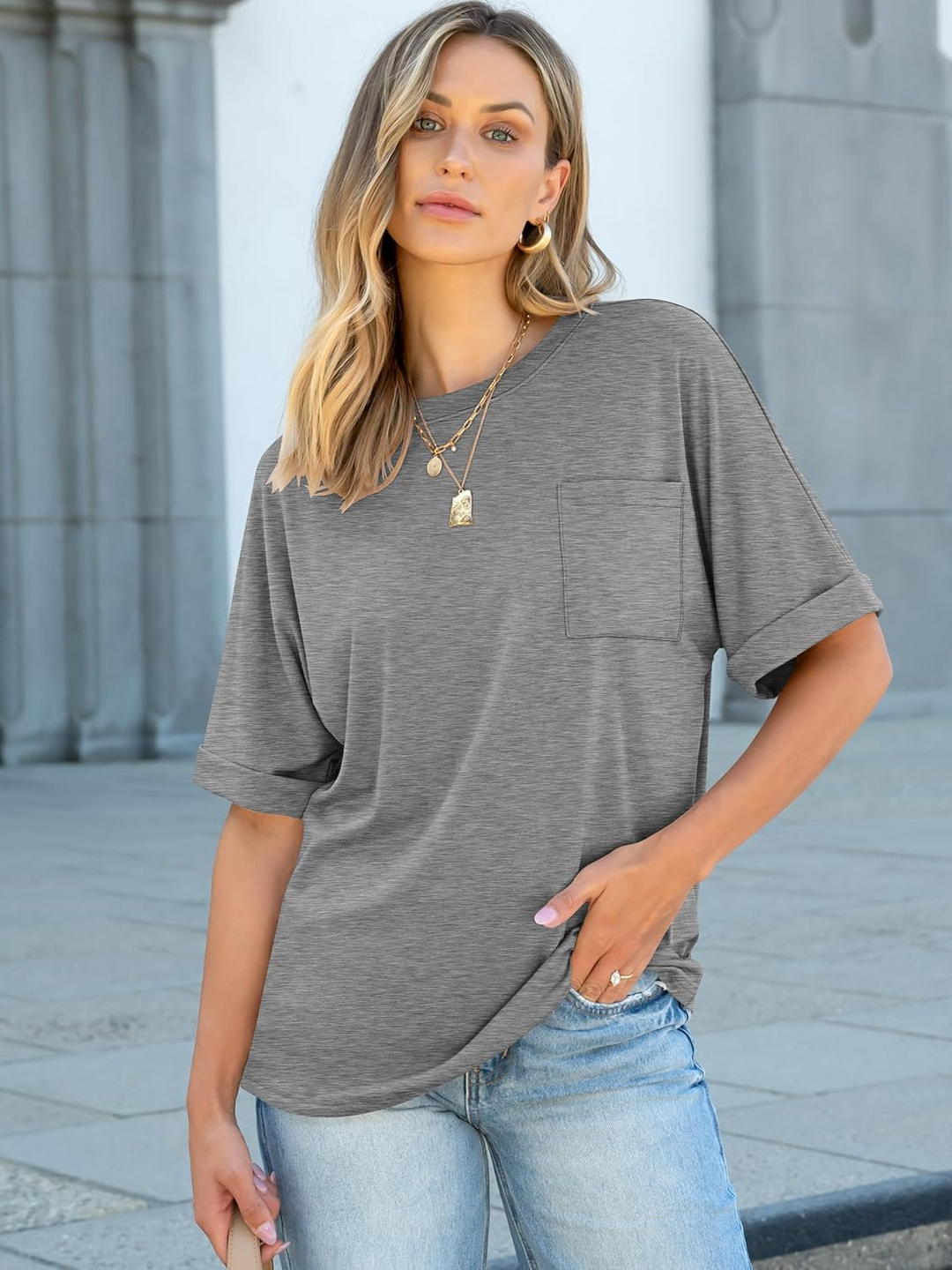 ANRABESS Oversized T Shirts for Women Short Sleeve Crewneck Basic Tee Loose Casual Summer Top with Pocket