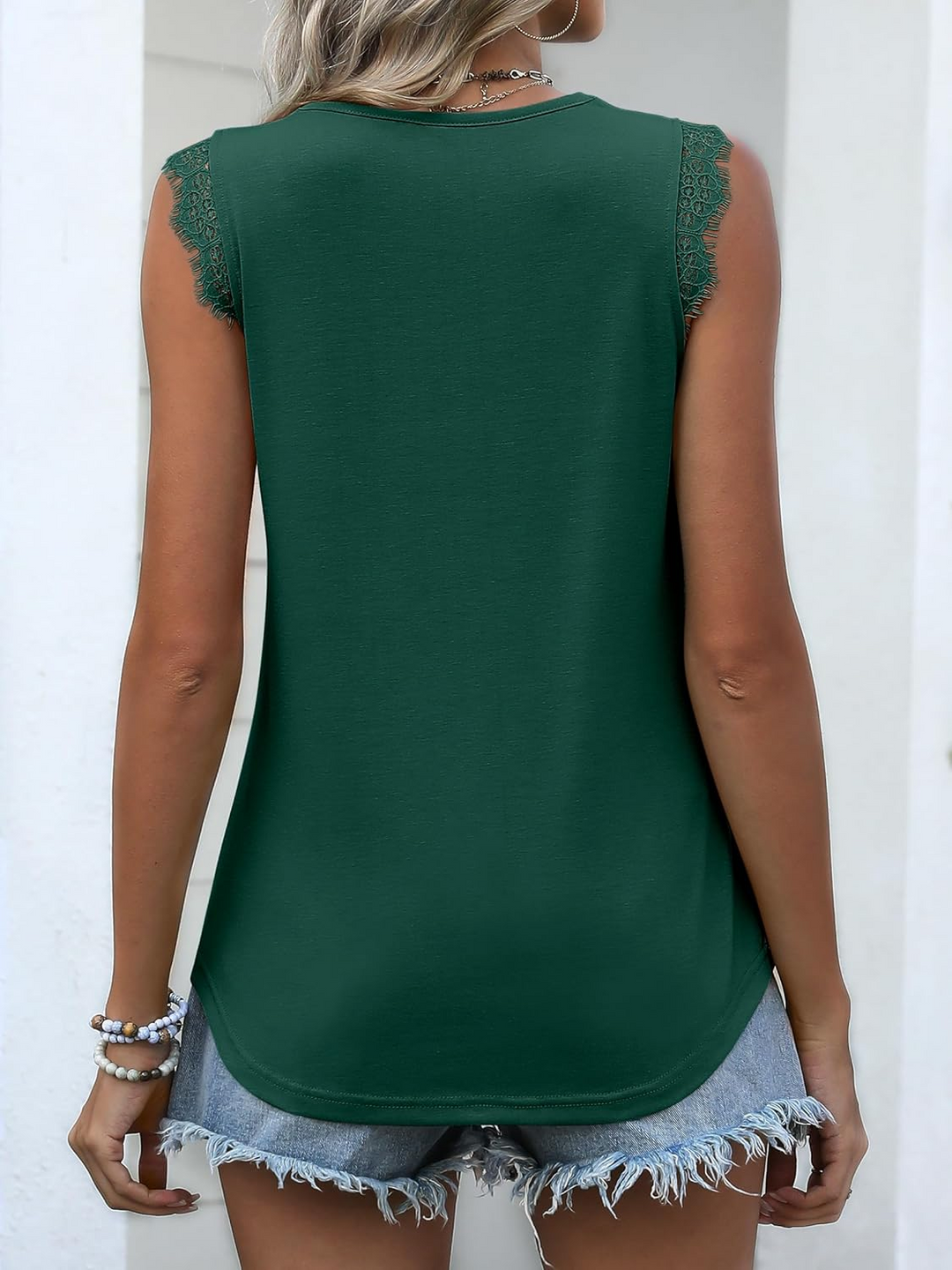 ANRABESS Women's Lace Trim Tank Top, V-Neck Sleeveless Cami