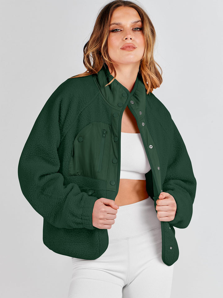 ANRABESS Women's Cropped Sherpa Shacket with Pockets