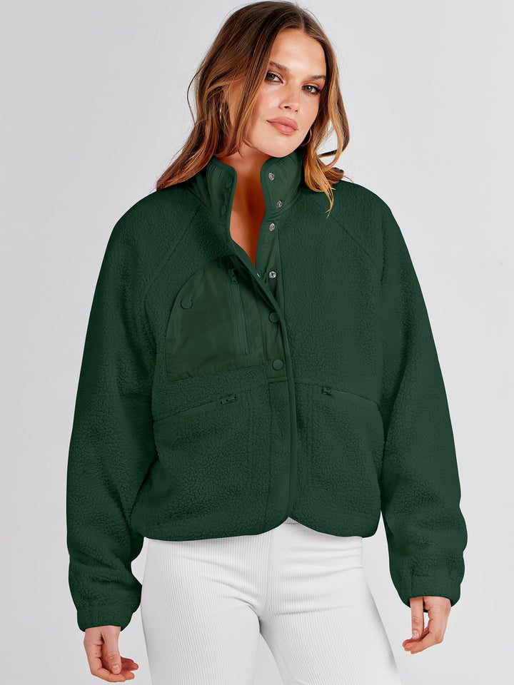 ANRABESS Women's Cropped Sherpa Shacket with Pockets