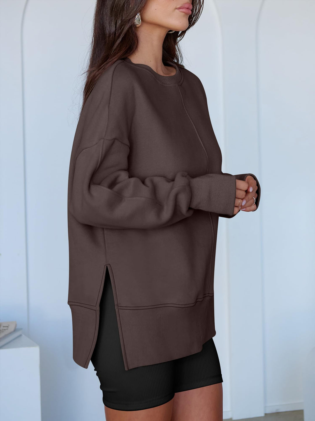 ANRABESS Oversized Sweatshirts for Women Thumbhole Long Sleeve Hoodies Shirts Fall Side Slit Pullover Fashion Top Teen Y2k Outfits