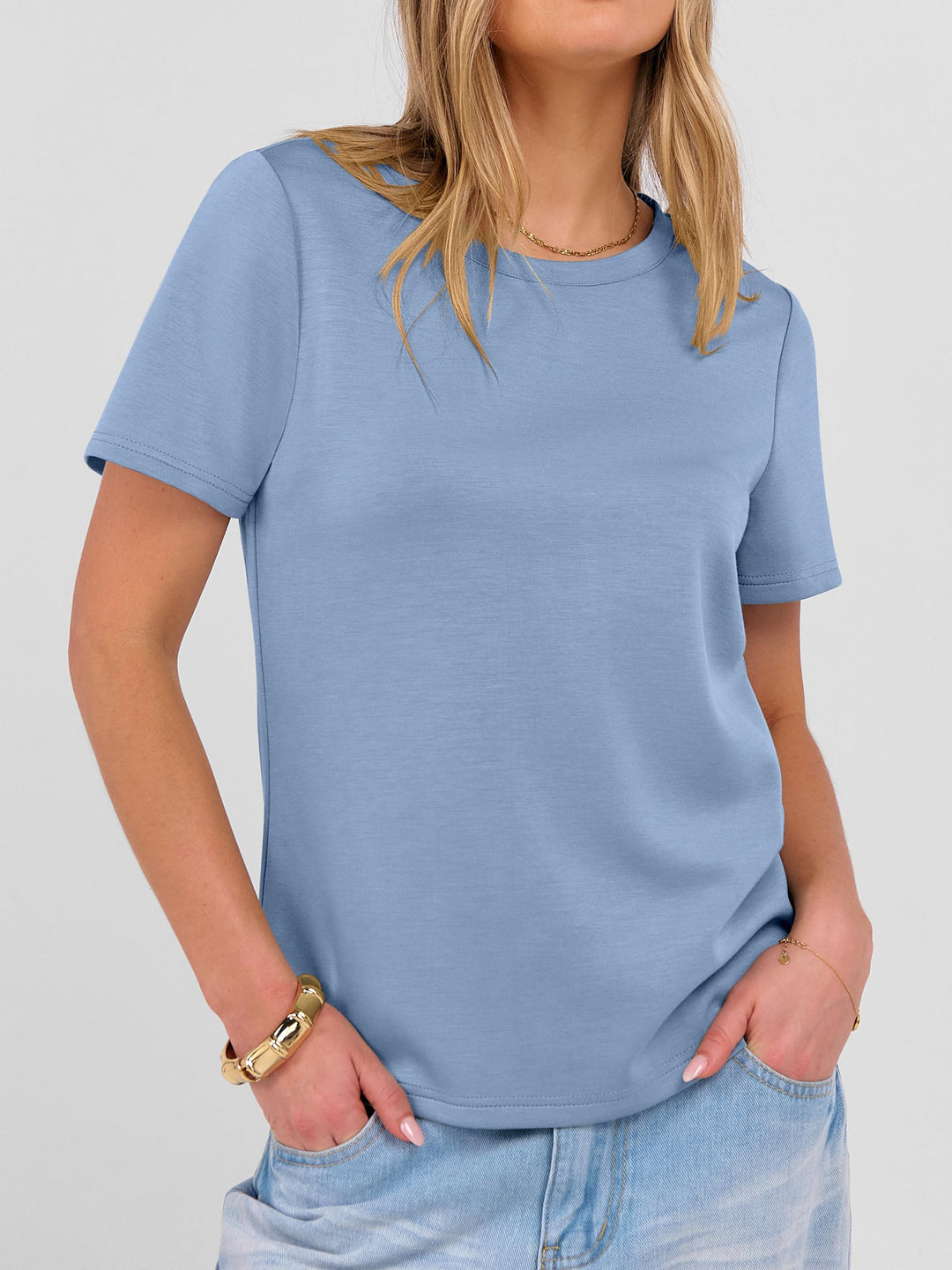 ANRABESS Summer T Shirts for Women, Round Neck Short Sleeve Tops for Women 2026 WrinkleFree Comfy Tshirt Basic Tee Casual Workout Tops Vacation Outfits