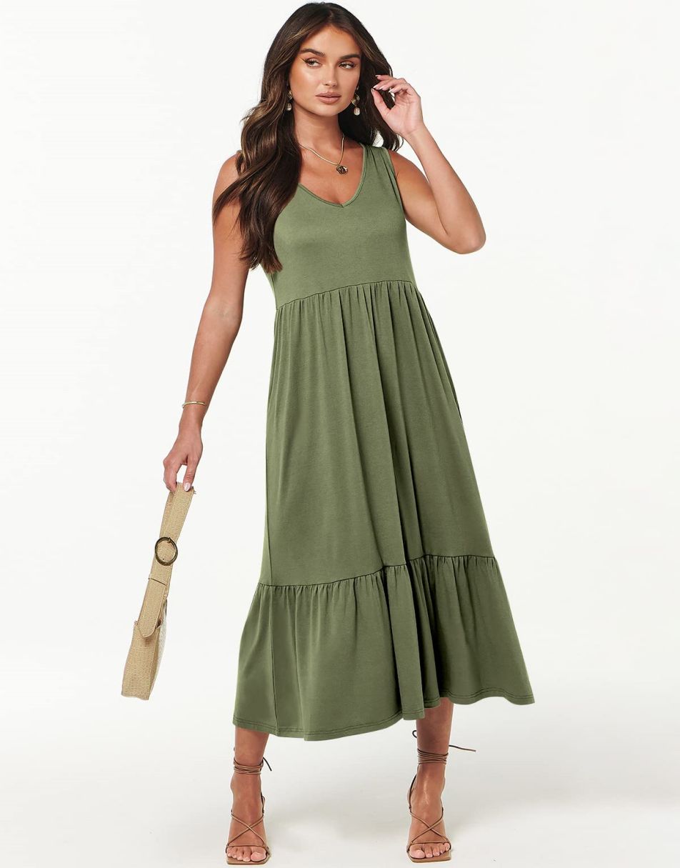 ANRABESS Sleeveless V-Neck Tiered Maxi Dress with Pockets